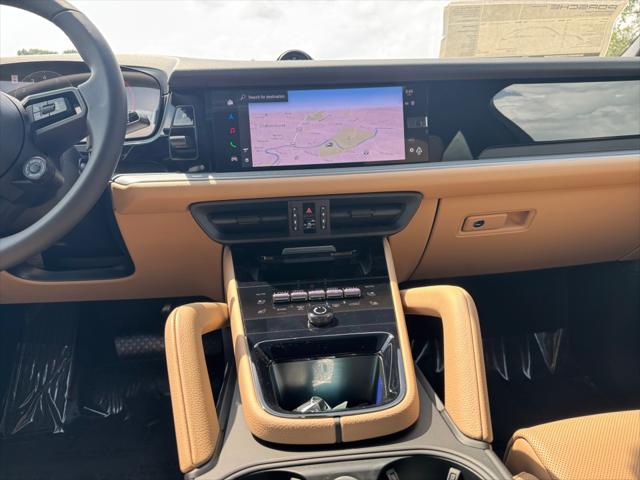 2025 Porsche Cayenne Unknown