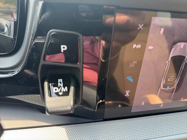 2025 Porsche Cayenne Unknown