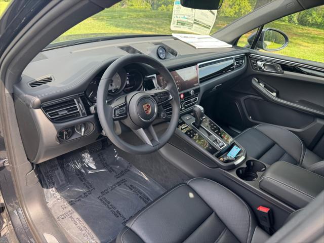 2025 Porsche Macan S