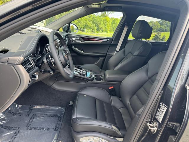 2025 Porsche Macan S