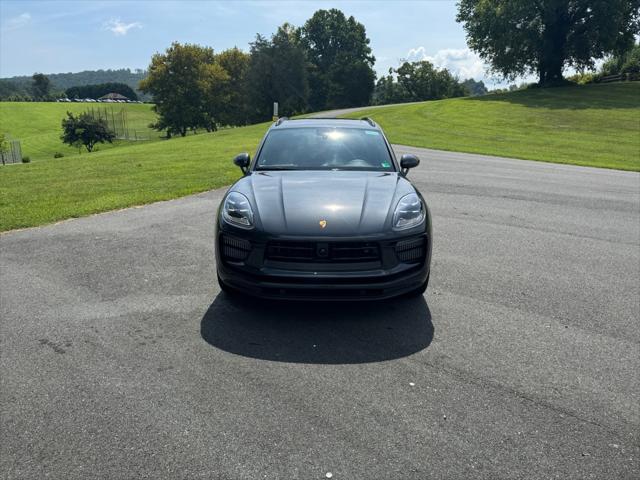 2025 Porsche Macan S