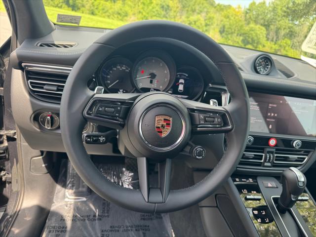 2025 Porsche Macan S