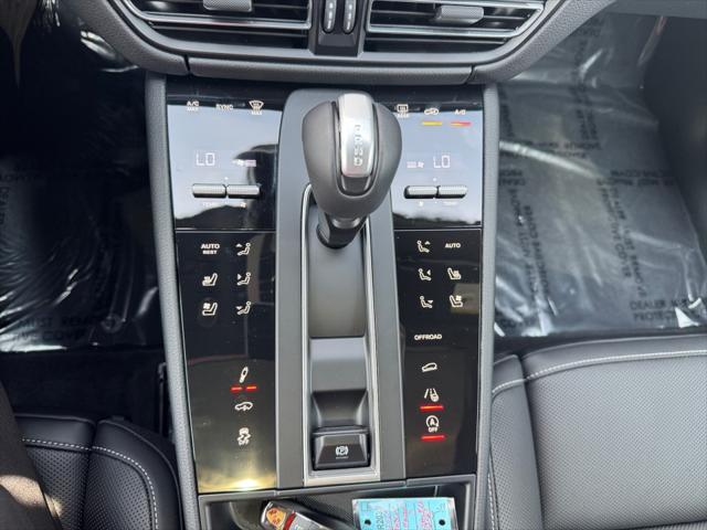 2025 Porsche Macan S