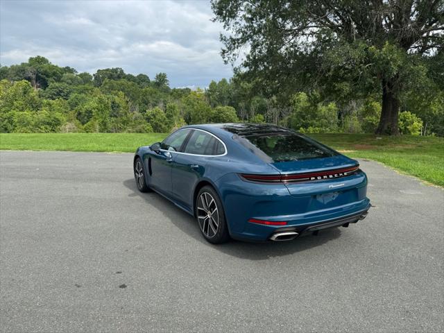 2025 Porsche Panamera Unknown