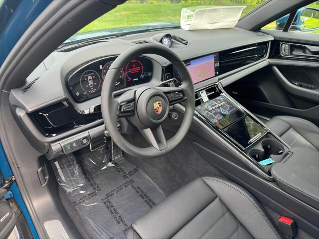 2025 Porsche Panamera Unknown
