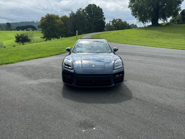 2025 Porsche Panamera Unknown
