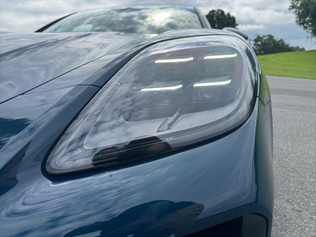 2025 Porsche Panamera Unknown