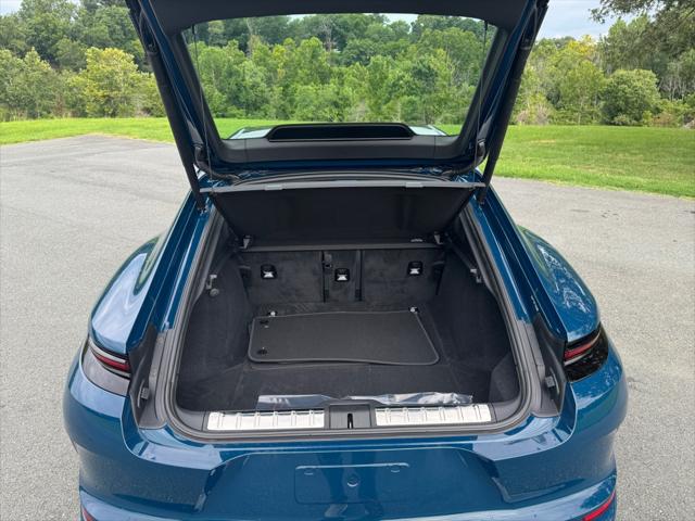 2025 Porsche Panamera Unknown