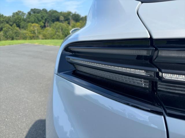 2025 Porsche Macan Electric 4