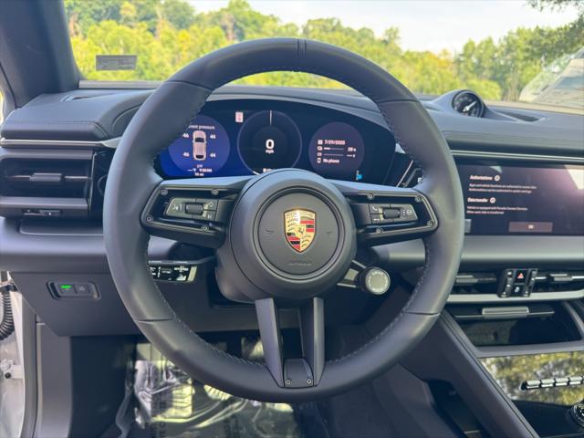 2025 Porsche Macan Electric 4