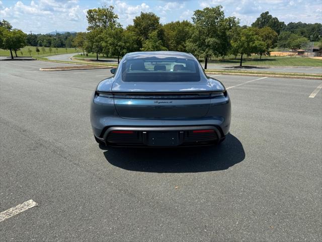 2025 Porsche Taycan 4
