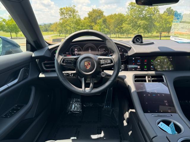 2025 Porsche Taycan 4
