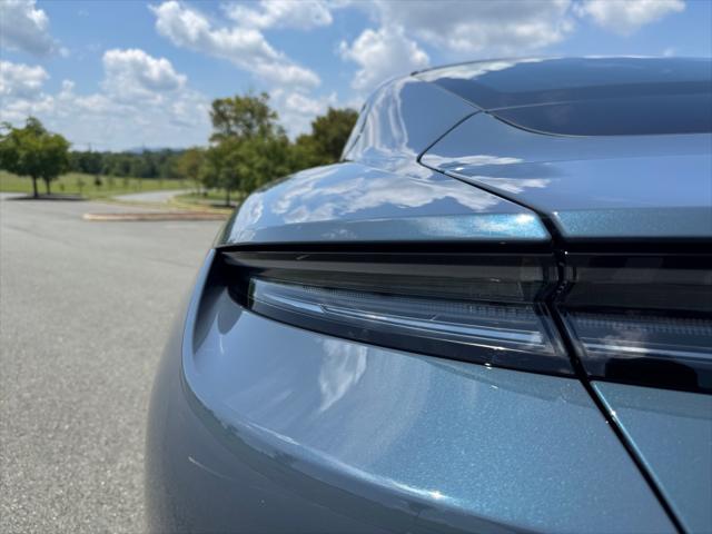 2025 Porsche Taycan 4
