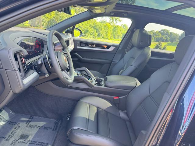 2025 Porsche Cayenne Unknown