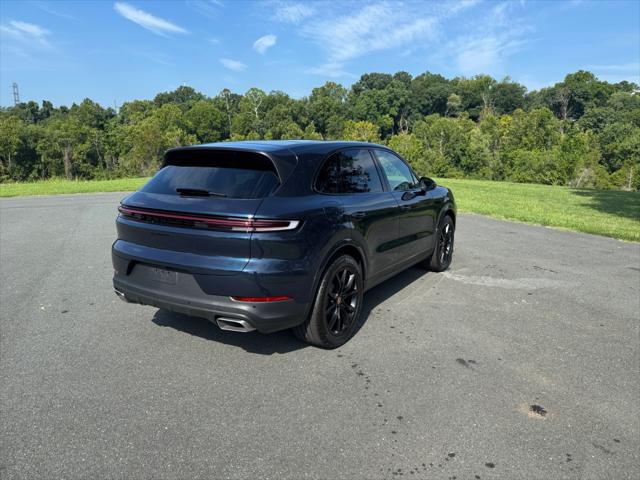 2025 Porsche Cayenne Unknown