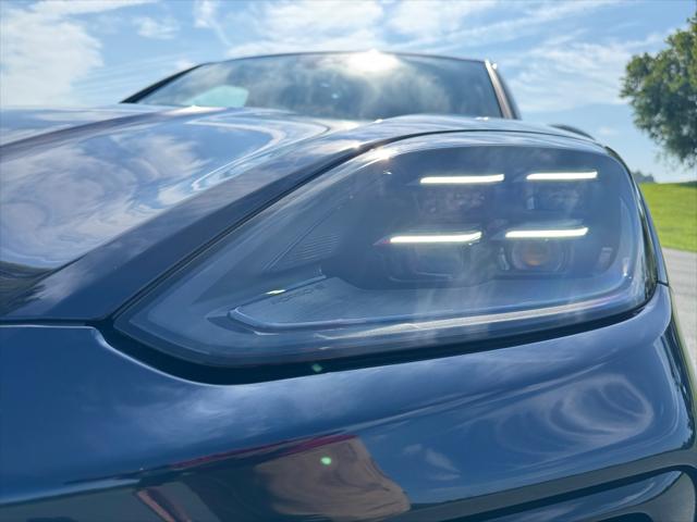 2025 Porsche Cayenne Unknown
