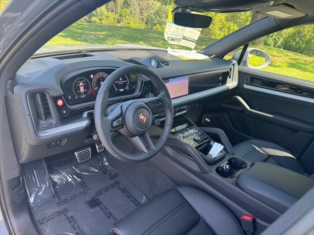 2025 Porsche Cayenne E-Hybrid S