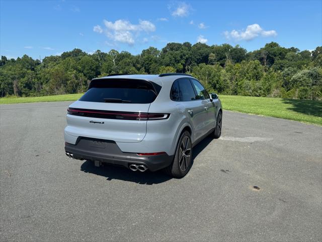 2025 Porsche Cayenne E-Hybrid S