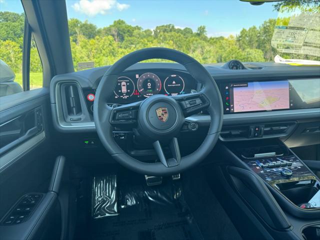 2025 Porsche Cayenne E-Hybrid S