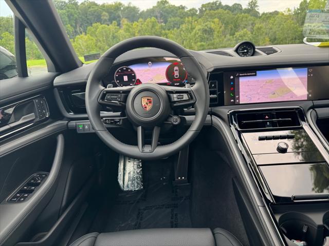 2025 Porsche Panamera E-Hybrid 4