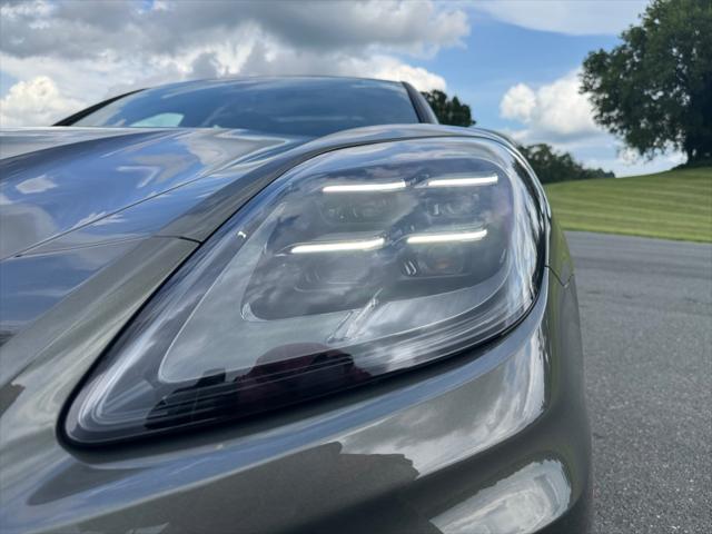 2025 Porsche Panamera E-Hybrid 4