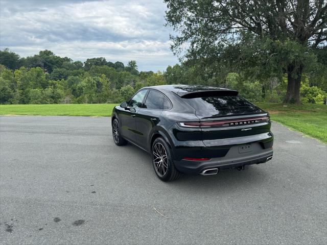 2025 Porsche Cayenne Unknown