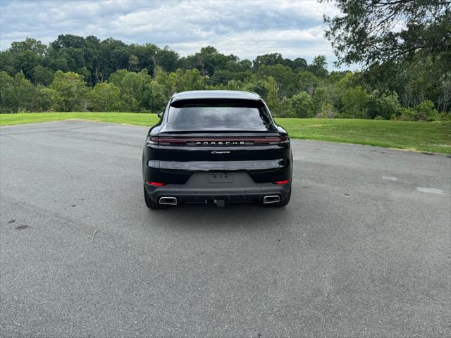 2025 Porsche Cayenne Unknown