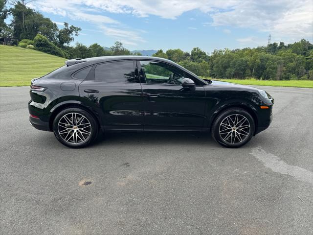 2025 Porsche Cayenne Unknown