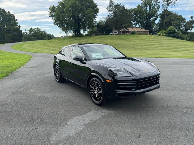 2025 Porsche Cayenne Unknown