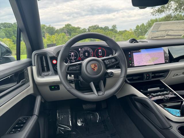 2025 Porsche Cayenne Unknown