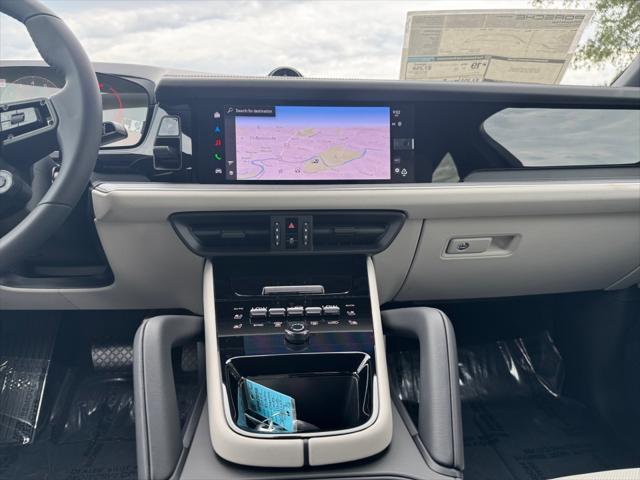 2025 Porsche Cayenne Unknown