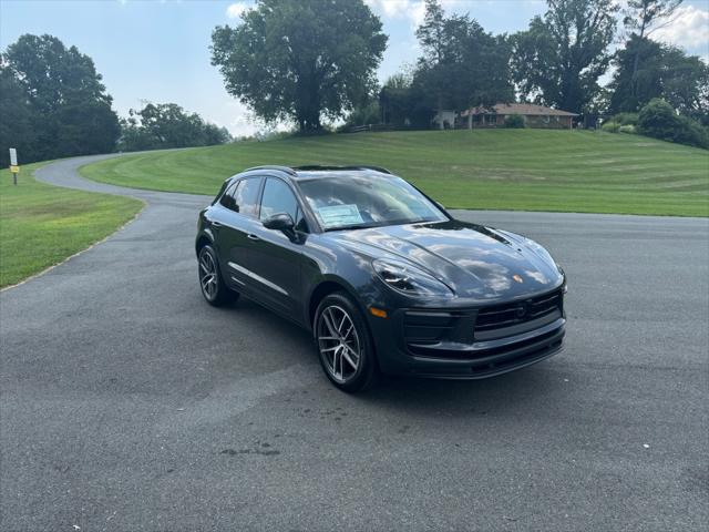 2025 Porsche Macan T