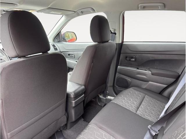 2025 Mitsubishi Outlander Sport 2.0 ES