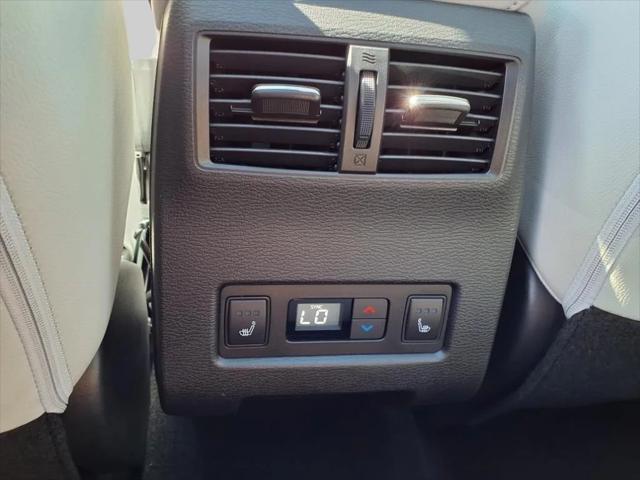 2025 Mitsubishi Outlander PLATINUM EDITION 2.5 S-AWC