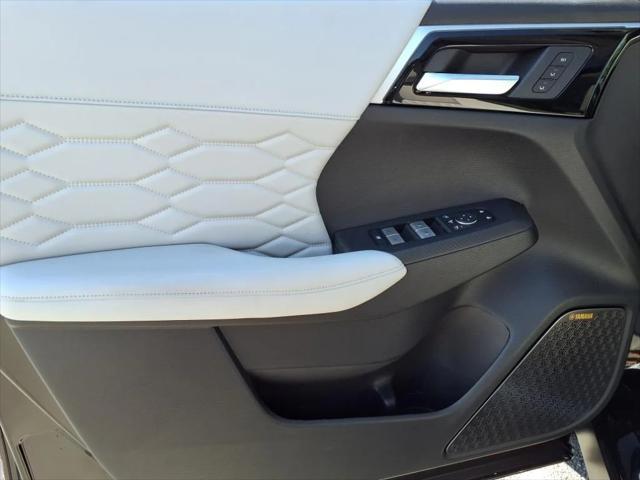 2025 Mitsubishi Outlander PLATINUM EDITION 2.5 S-AWC