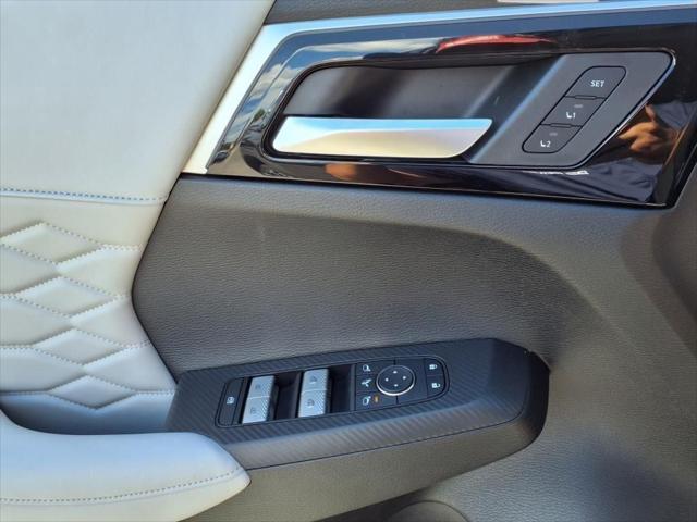 2025 Mitsubishi Outlander PLATINUM EDITION 2.5 S-AWC