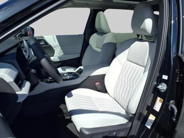 2025 Mitsubishi Outlander PLATINUM EDITION 2.5 S-AWC