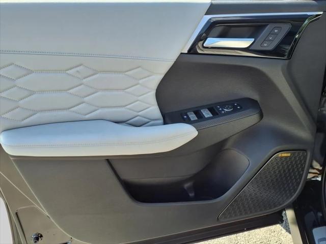 2025 Mitsubishi Outlander PLATINUM EDITION 2.5 S-AWC