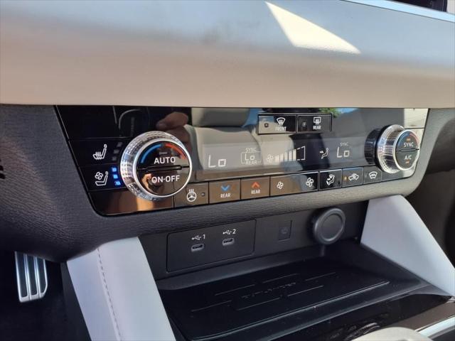 2025 Mitsubishi Outlander PLATINUM EDITION 2.5 S-AWC