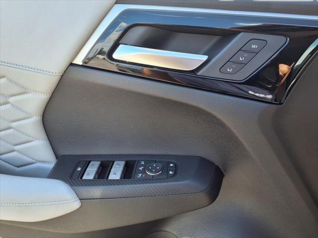 2025 Mitsubishi Outlander PLATINUM EDITION 2.5 S-AWC