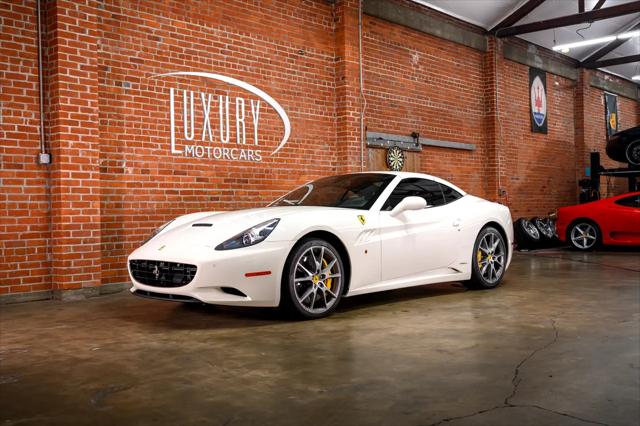 2014 Ferrari California Convertible GT