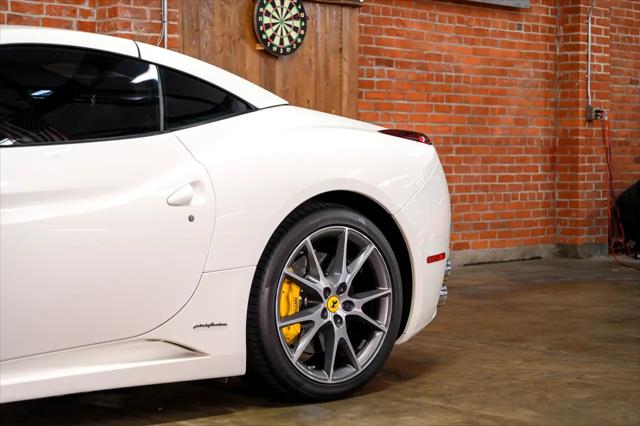 2014 Ferrari California Convertible GT