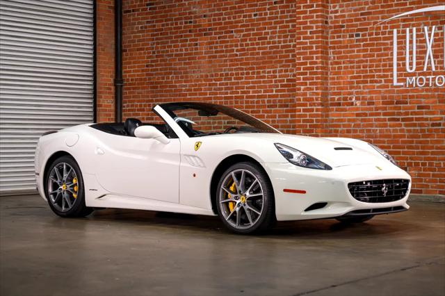 2014 Ferrari California Convertible GT