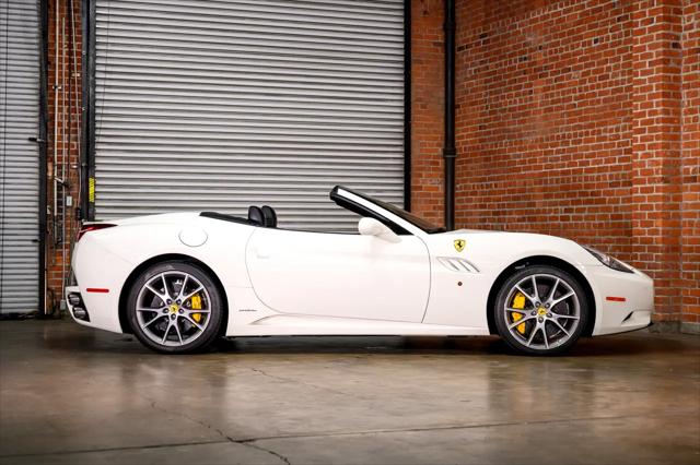 2014 Ferrari California Convertible GT