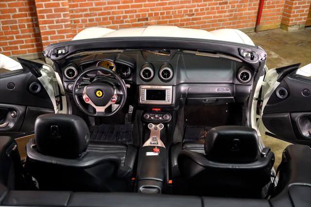 2014 Ferrari California Convertible GT