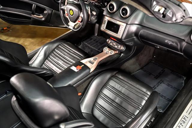2014 Ferrari California Convertible GT