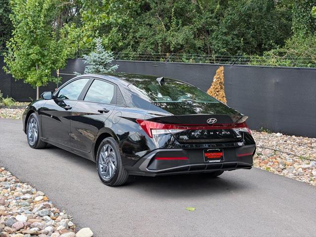 2024 Hyundai Elantra Hybrid Blue