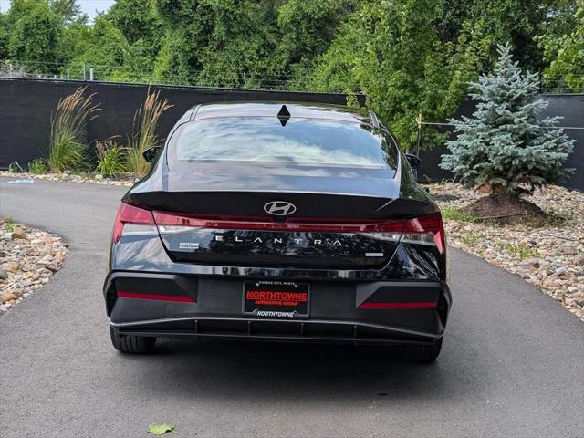 2024 Hyundai Elantra Hybrid Blue