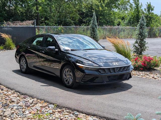 2024 Hyundai Elantra Hybrid Blue