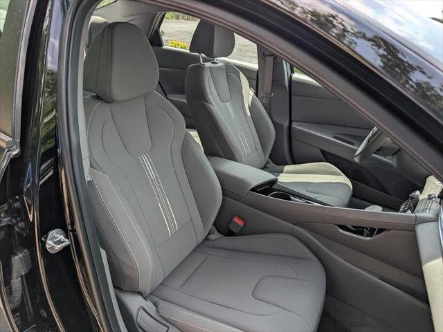 2024 Hyundai Elantra Hybrid Blue